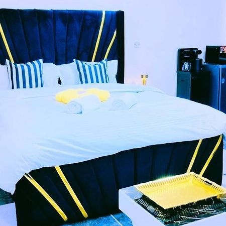 Crown Z Towers Bed and Breakfast Ruiru Exterior foto